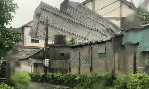 Chùm ảnh: Nghệ An - Hà Tĩnh tan hoang sau bão Kajiki