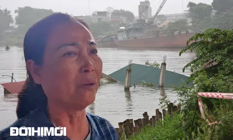 Bắc Ninh: Người dân rớt nước mắt nhìn nhà cửa bị sông Cầu “nuốt chửng”