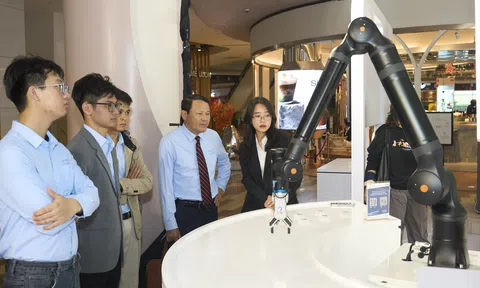 Tăng tốc chuyển đổi “nhà máy thông minh”: Bước đi chiến lược để Việt Nam giữ vững vị thế trung tâm sản xuất khu vực