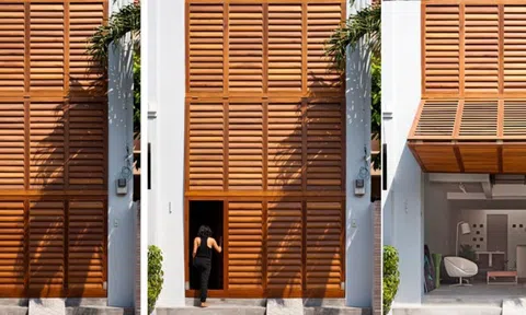 Nhà ống 68m2 vẫn đón nắng tự nhiên dễ dàng nhờ mặt tiền cửa chớp