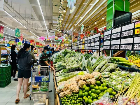 Tiếp tục giảm 2% thuế VAT đến hết 2024: Kích cầu tiêu dùng, khôi phục và phát triển sản xuất