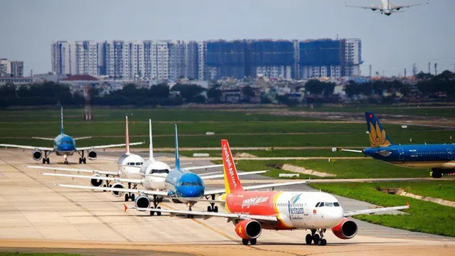 Nhiều đường bay nội địa hết vé dịp nghỉ lễ 30/4 – 1/5