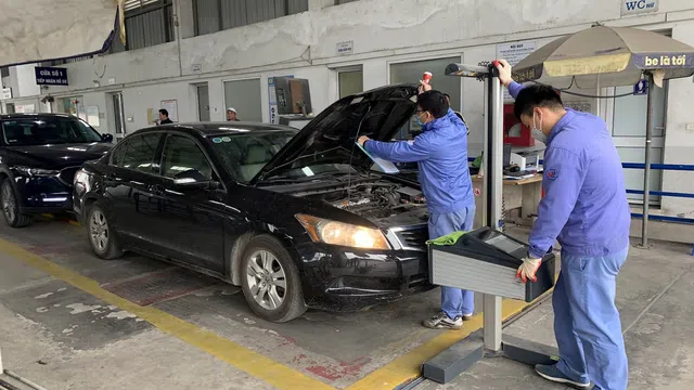 Quy định mới về thu phí đăng kiểm ô tô từ ngày 15/6