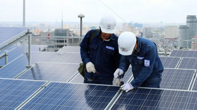 TP.HCM: Dự kiến đầu tư 650 tỷ đồng lắp đặt hệ thống điện áp mái