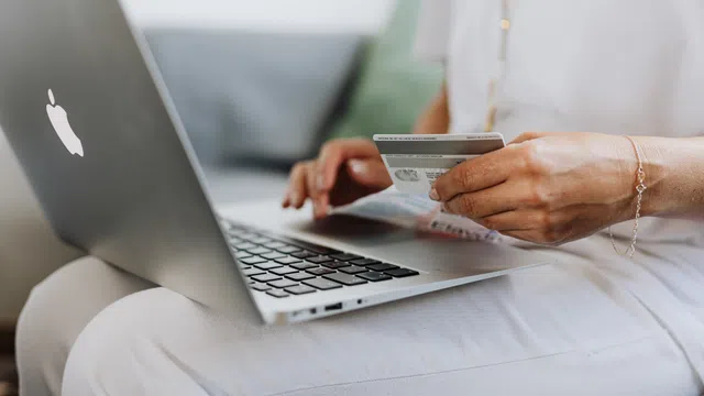 4 trường hợp sẽ bị phong toả tài khoản ngân hàng từ 1/7