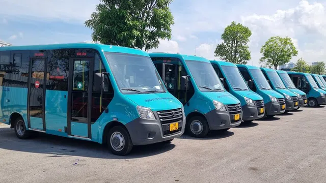 Khó triển khai việc đưa xe buýt nhỏ hoạt động trong phố cổ