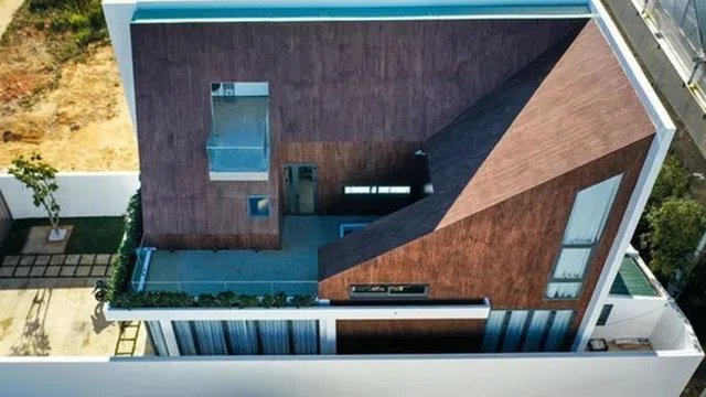 Khám phá loạt bất động sản của đôi vợ chồng Tóc Tiên - Hoàng Touliver