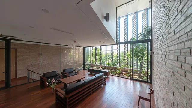 Nhà phố Kinh Bắc gây ấn tượng với thiết kế lấy cảm hứng từ hang động tự nhiên