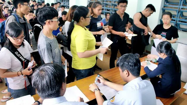 Từ 1/6 người thi bằng lái sẽ phải lập hồ sơ nộp tại cơ sở đào tạo trực tiếp